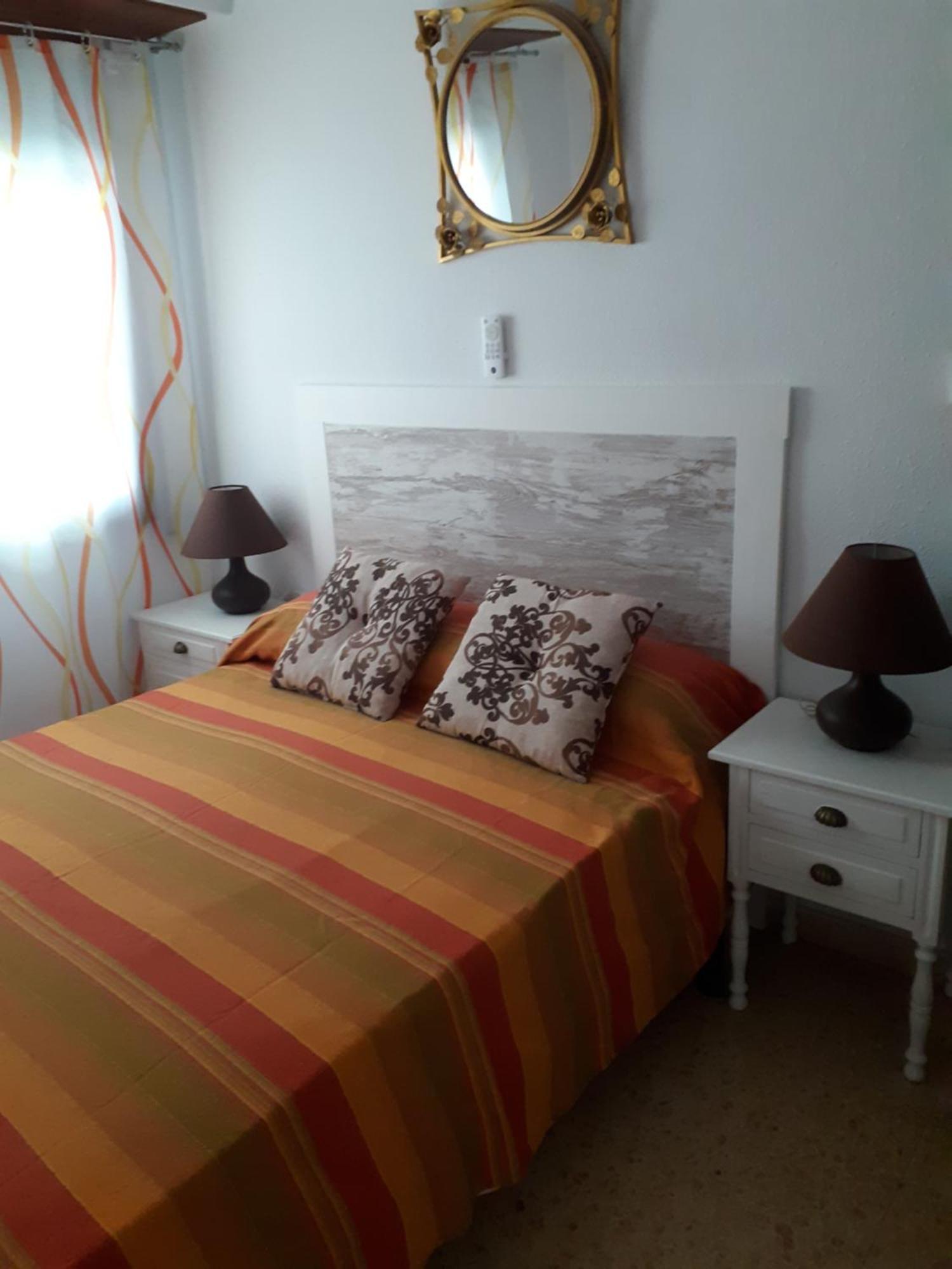 A 200 Metros Playa San Antonio Con Parking Cullera